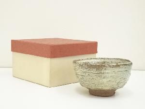 作家物　灰釉茶碗（箱付）